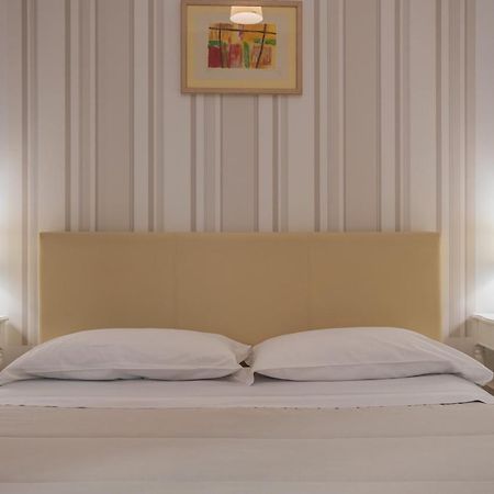 B&B Palermo Bella Rooms And Suites Exteriör bild