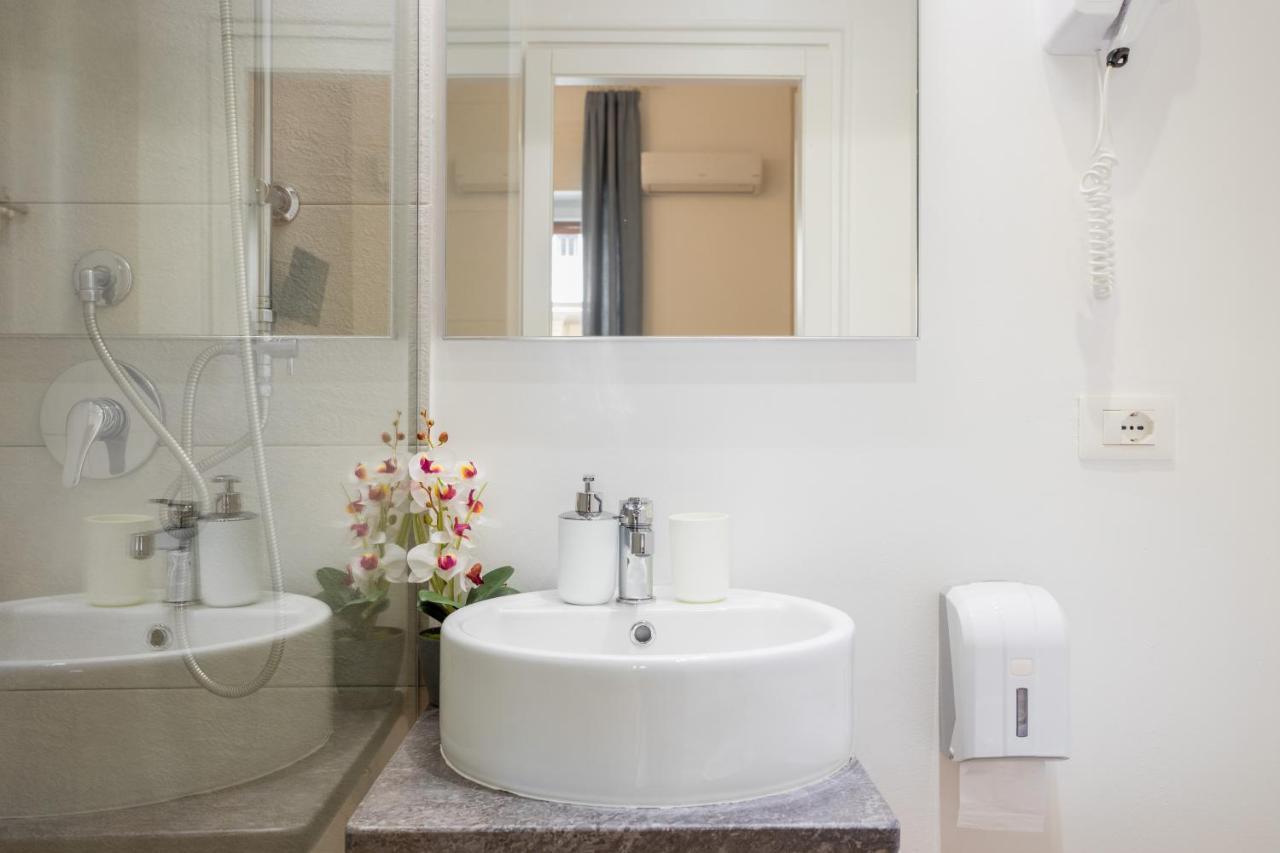 B&B Palermo Bella Rooms And Suites Exteriör bild